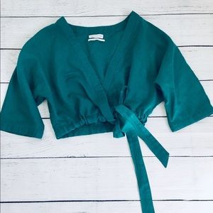 Urban Outfitters emerald green crop top S/P
